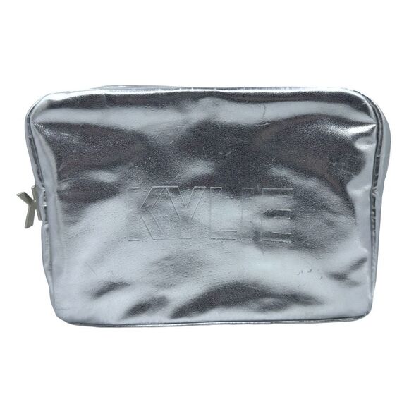 KYLIE Cosmetics 2016 Holiday Collection Silver Ltd. Ed. Make-Up Bag - Picture 5 of 7